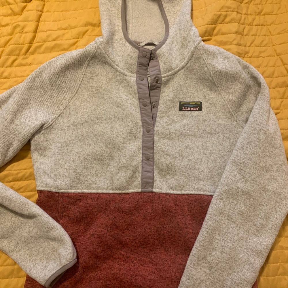 L.L.Bean hooded fleece pullover